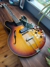 Load image into Gallery viewer, 1961 Gibson ES-330TD