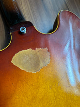 Load image into Gallery viewer, 1965 Gibson EB-2