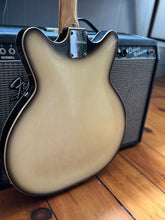 Load image into Gallery viewer, 1972 Fender Coronado II Antiqua