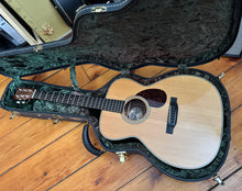 Load image into Gallery viewer, 2006 Collings OM2H