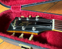 Load image into Gallery viewer, 1974/1975 Gibson Les Paul Signature Goldtop SOLD