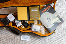 Load image into Gallery viewer, 2018 Gibson Custom Shop 50th Anniversary 1968 Les Paul Gold Top SOLD