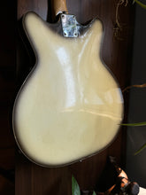 Load image into Gallery viewer, 1972 Fender Coronado II Antiqua