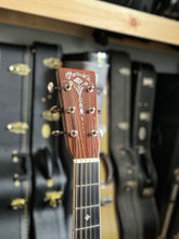 Load image into Gallery viewer, 2017 Martin Custom Shop Jorma Kaukonen M-30 SOLD