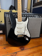 Load image into Gallery viewer, 1995 Fender Strat Plus SOLD