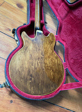 Load image into Gallery viewer, 1974/1975 Gibson Les Paul Signature Goldtop SOLD