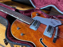 Load image into Gallery viewer, 1967 Gretsch Tennessean 6119 Chet Atkins SOLD