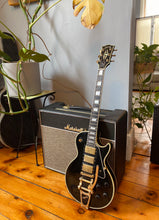 Load image into Gallery viewer, 2007 Gibson Custom Shop Historic '57 Les Paul Custom W/ Bigsby