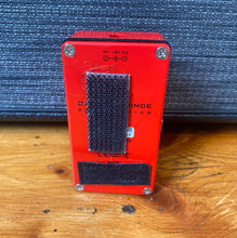 Load image into Gallery viewer, Dawner Prince Red Rox Distortion