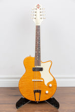 Load image into Gallery viewer, 2006 Yanuziello Electric Mandolin SOLD