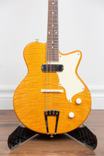 Load image into Gallery viewer, 2006 Yanuziello Electric Mandolin SOLD