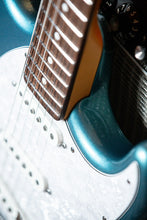 Load image into Gallery viewer, Ernie Ball Music Man Cutlass SSS
