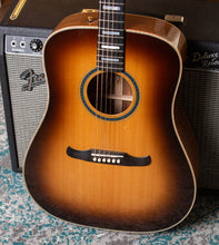 Load image into Gallery viewer, 2013 Fender Custom Shop Kingman V RF SOLD