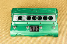 Load image into Gallery viewer, Line 6 DL4 Delay