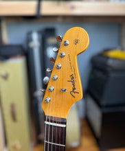 Load image into Gallery viewer, Fender American Vintage II ‘61 Stratocaster
