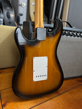 Load image into Gallery viewer, 1989 Fender AVRI ‘57 Stratocaster
